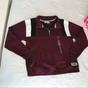❣️NWT// BURGUNDY CREW NECK